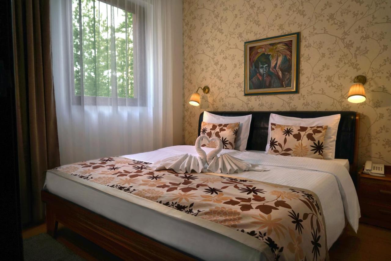 Hotel Iris Zlatibor Buitenkant foto