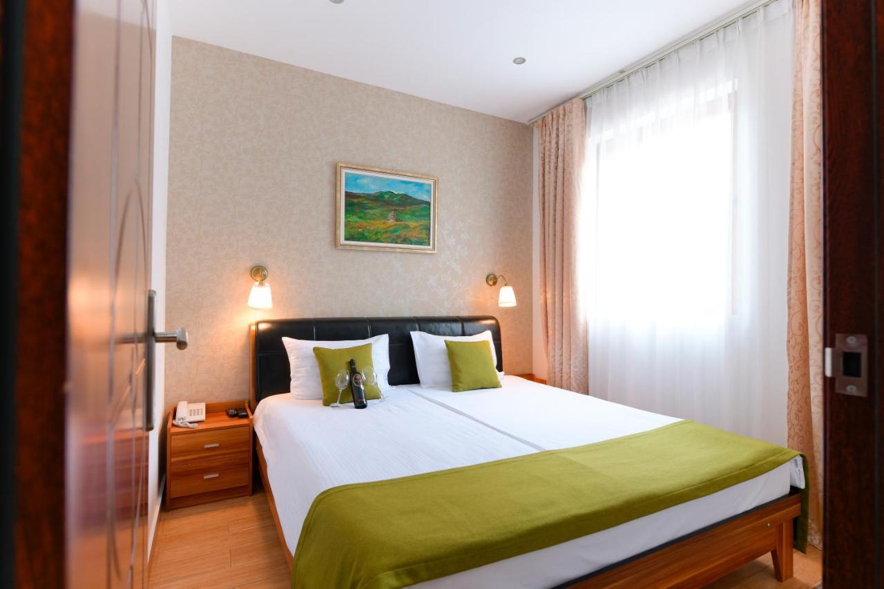 Hotel Iris Zlatibor Buitenkant foto