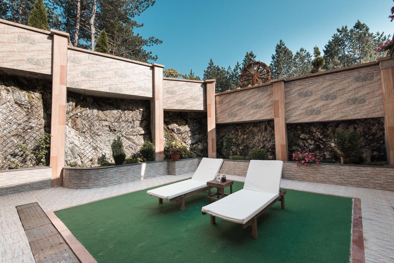 Hotel Iris Zlatibor Buitenkant foto